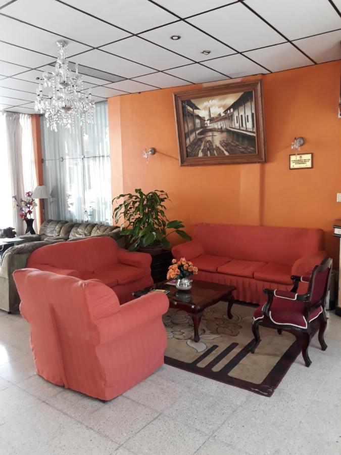 Hotel Viru Viru 1 Санта-Крус-де-ла-Сьєрра Екстер'єр фото