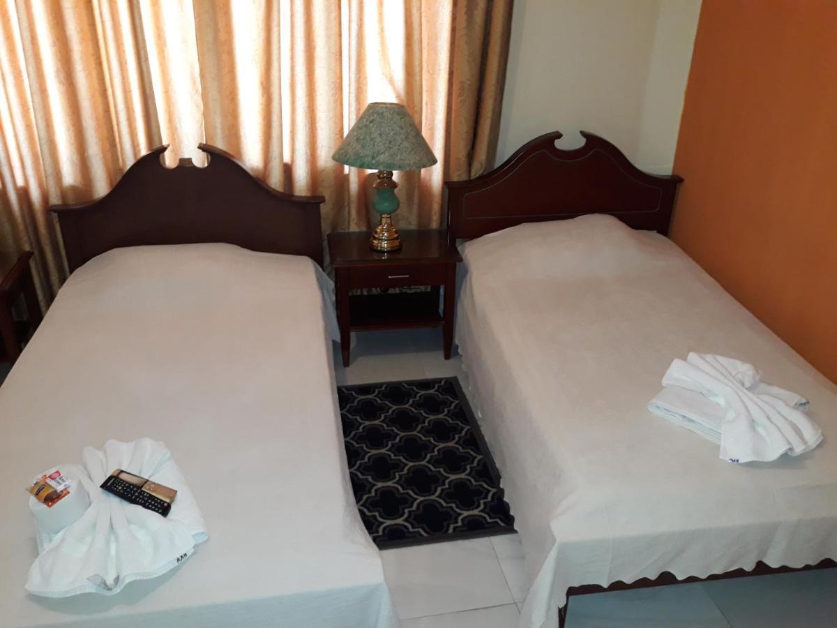 Hotel Viru Viru 1 Санта-Крус-де-ла-Сьєрра Екстер'єр фото