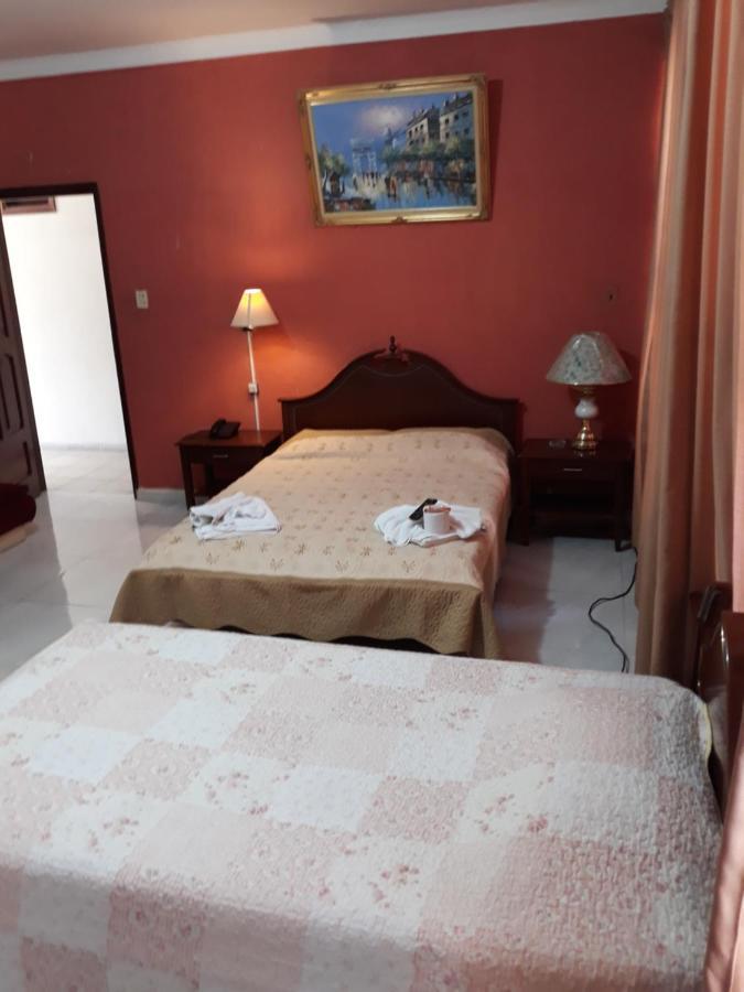 Hotel Viru Viru 1 Санта-Крус-де-ла-Сьєрра Екстер'єр фото