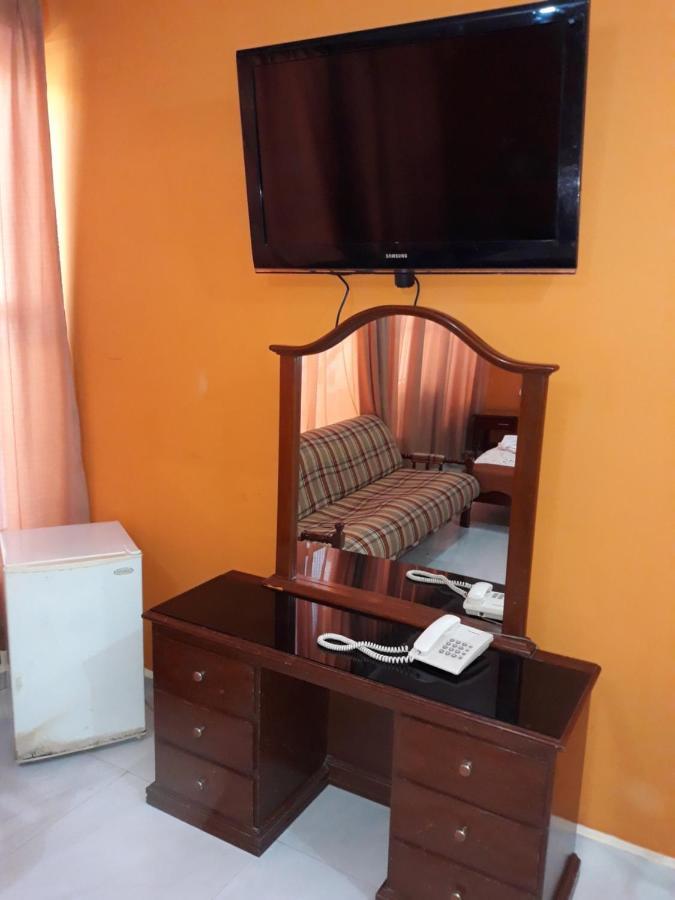 Hotel Viru Viru 1 Санта-Крус-де-ла-Сьєрра Екстер'єр фото